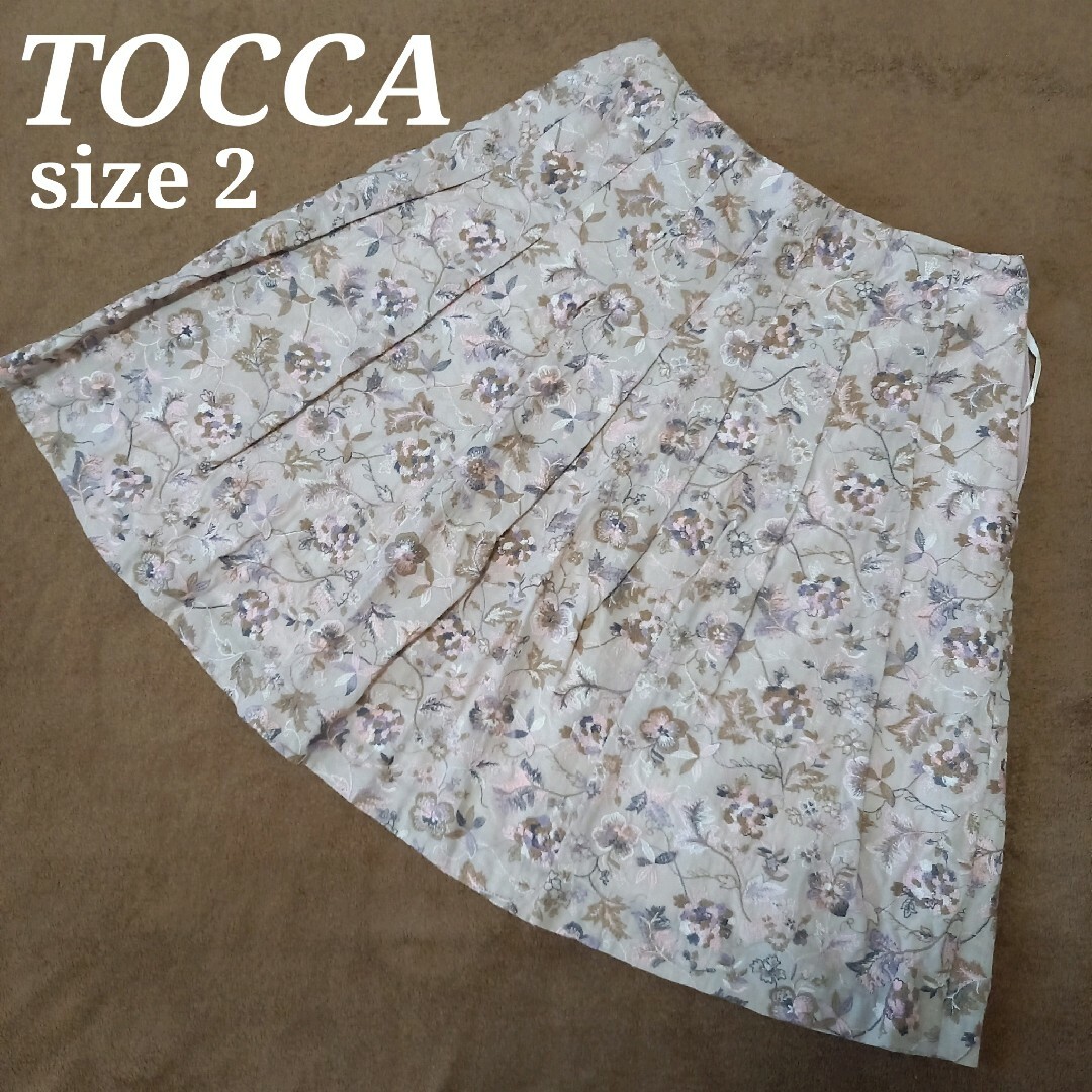 TOCCA(トッカ)の【春服】TOCCA トッカ エンブロイダリー 花柄 総刺繍 スカート 2 ピンク レディースのスカート(ひざ丈スカート)の商品写真