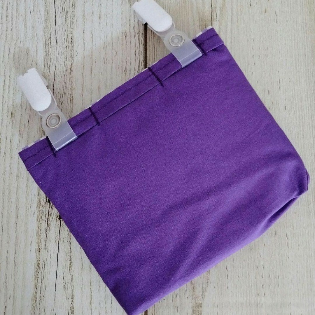 No.42　移動ポケット　クリップ付き　女の子　ストライプ紫 ハンドメイドのキッズ/ベビー(外出用品)の商品写真