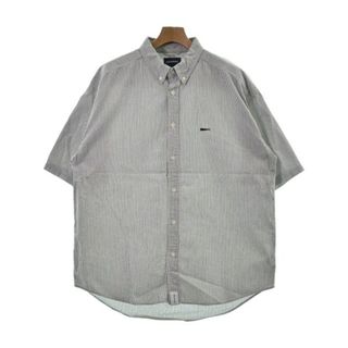 デサント(DESCENTE)のDESCENTE カジュアルシャツ 3(L位) グレーx白(ストライプ) 【古着】【中古】(シャツ)