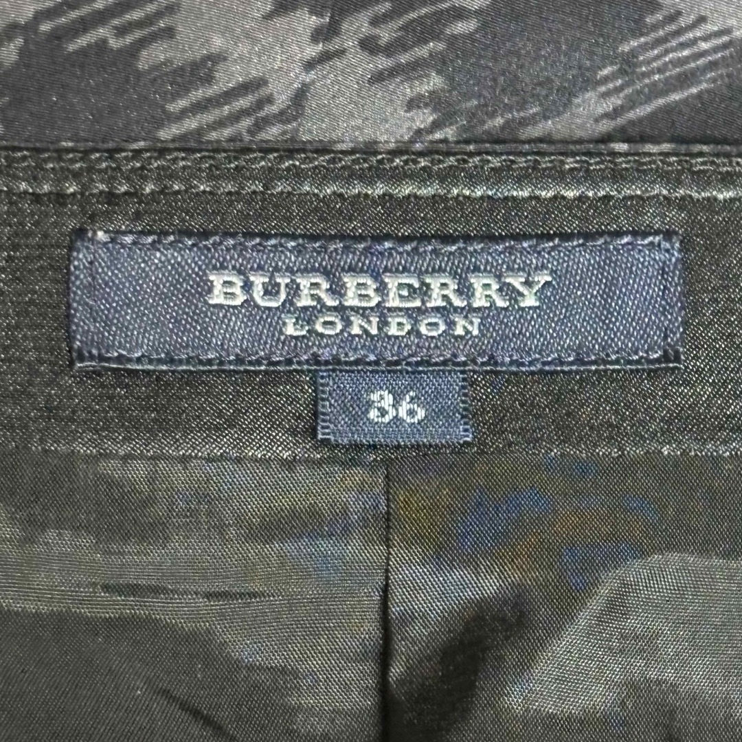 BURBERRY(バーバリー)のバーバリーロンドン 膝丈 スカート 36 シルク ブラック グレー チェック 柄 レディースのスカート(ひざ丈スカート)の商品写真