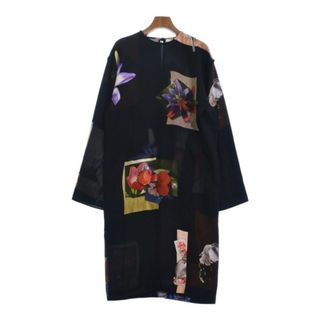 アクネストゥディオズ(Acne Studios)のAcne Studios ワンピース 36(S位) 黒xピンクx紫等(花柄) 【古着】【中古】(ひざ丈ワンピース)