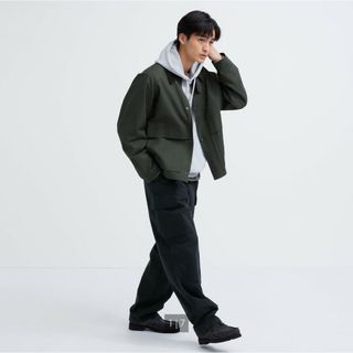 ユニクロ(UNIQLO)の新品未使用 ユニクロ ユーティリティワークパンツ カーゴパンツ ネイビー M(ワークパンツ/カーゴパンツ)