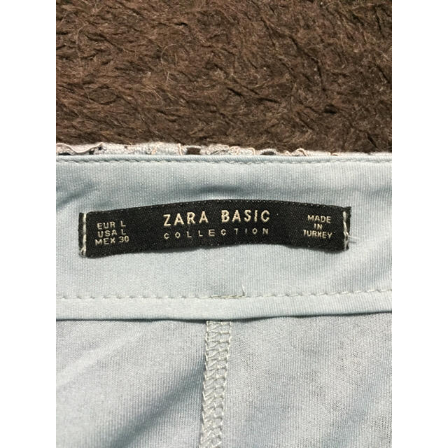 ZARA(ザラ)の【ひとみ様専用💕】ZARA レース花柄タイトスカート グレーL レディースのスカート(ひざ丈スカート)の商品写真