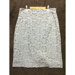 ザラ(ZARA)の【ひとみ様専用💕】ZARA レース花柄タイトスカート グレーL(ひざ丈スカート)