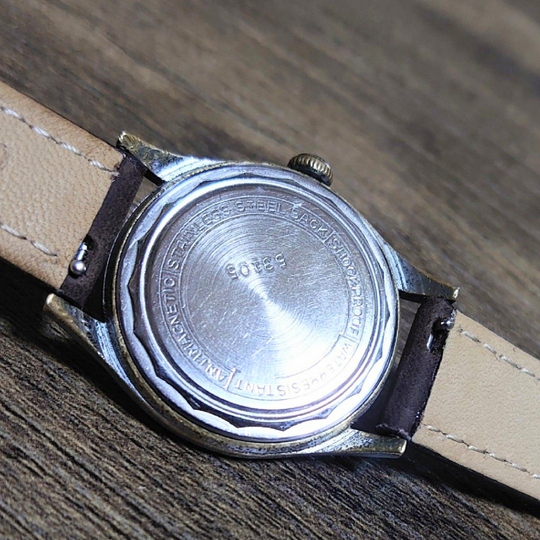 【フォンテンメロン】TITUS ヴィンテージ レディースのファッション小物(腕時計)の商品写真