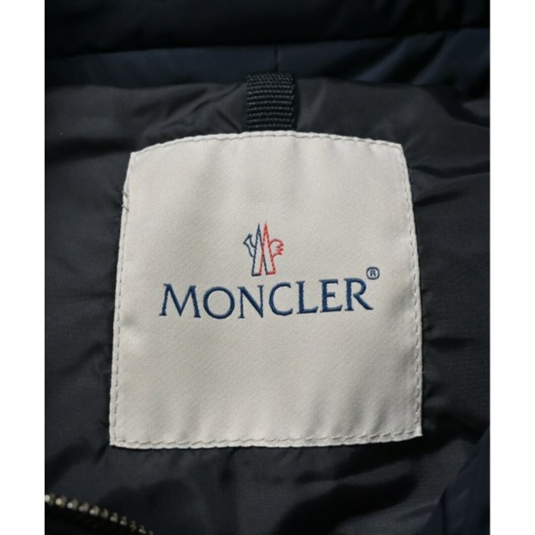 MONCLER(モンクレール)のMONCLER モンクレール ダウンコート 1(S位) 紺 【古着】【中古】 レディースのジャケット/アウター(ダウンコート)の商品写真
