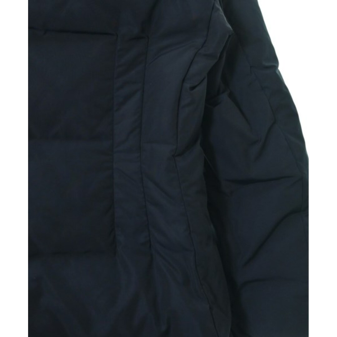 MONCLER(モンクレール)のMONCLER モンクレール ダウンコート 1(S位) 紺 【古着】【中古】 レディースのジャケット/アウター(ダウンコート)の商品写真