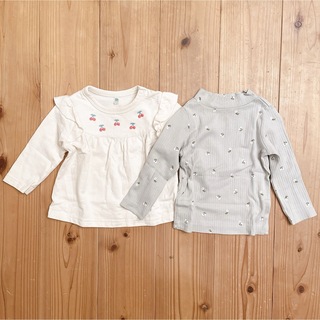 ニシマツヤ(西松屋)の西松屋　長袖Tシャツ２枚セット　カットソー　ロンT 70cm 80cm(Ｔシャツ)