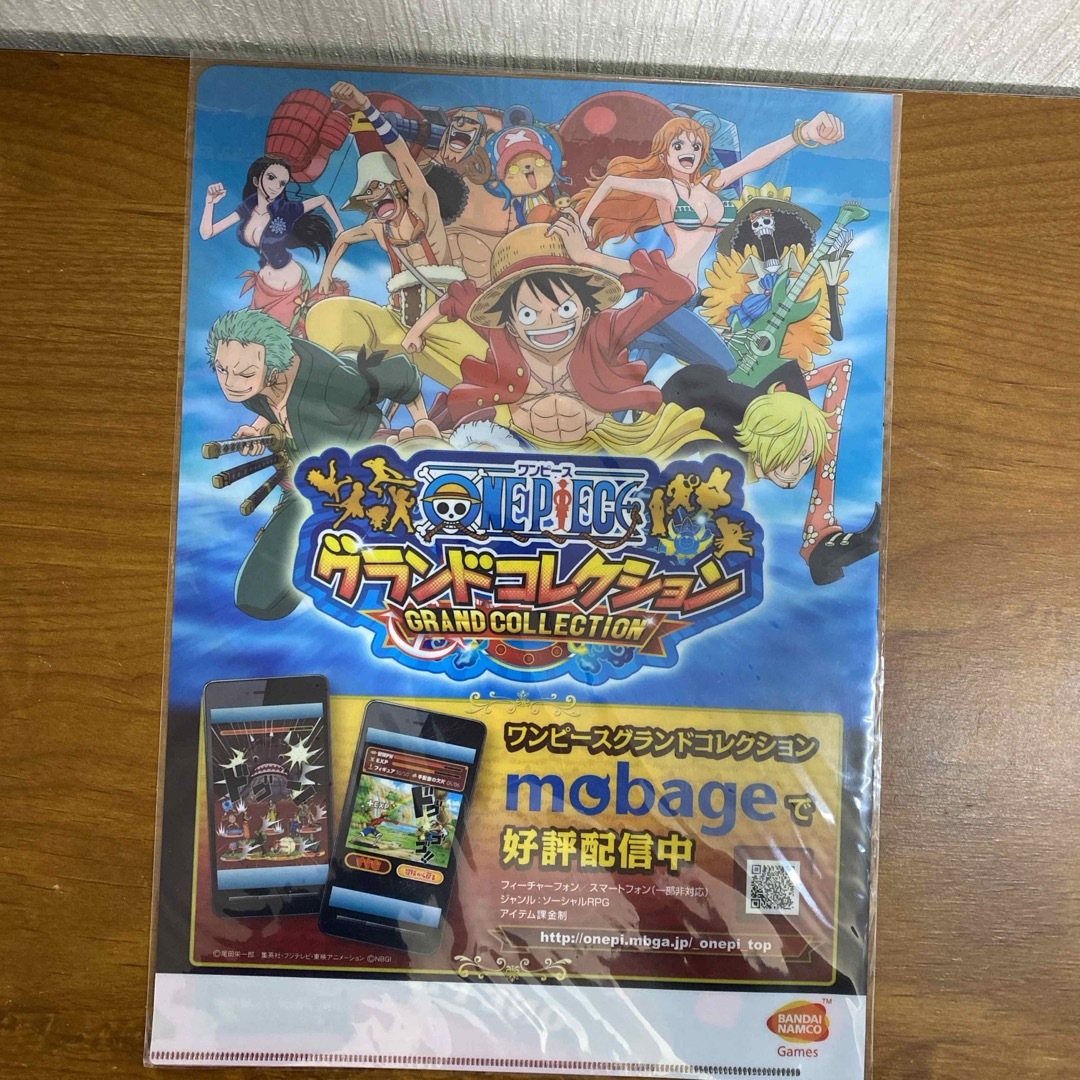 ONE PIECE(ワンピース)のONE PIECE クリアファイル エンタメ/ホビーのアニメグッズ(クリアファイル)の商品写真