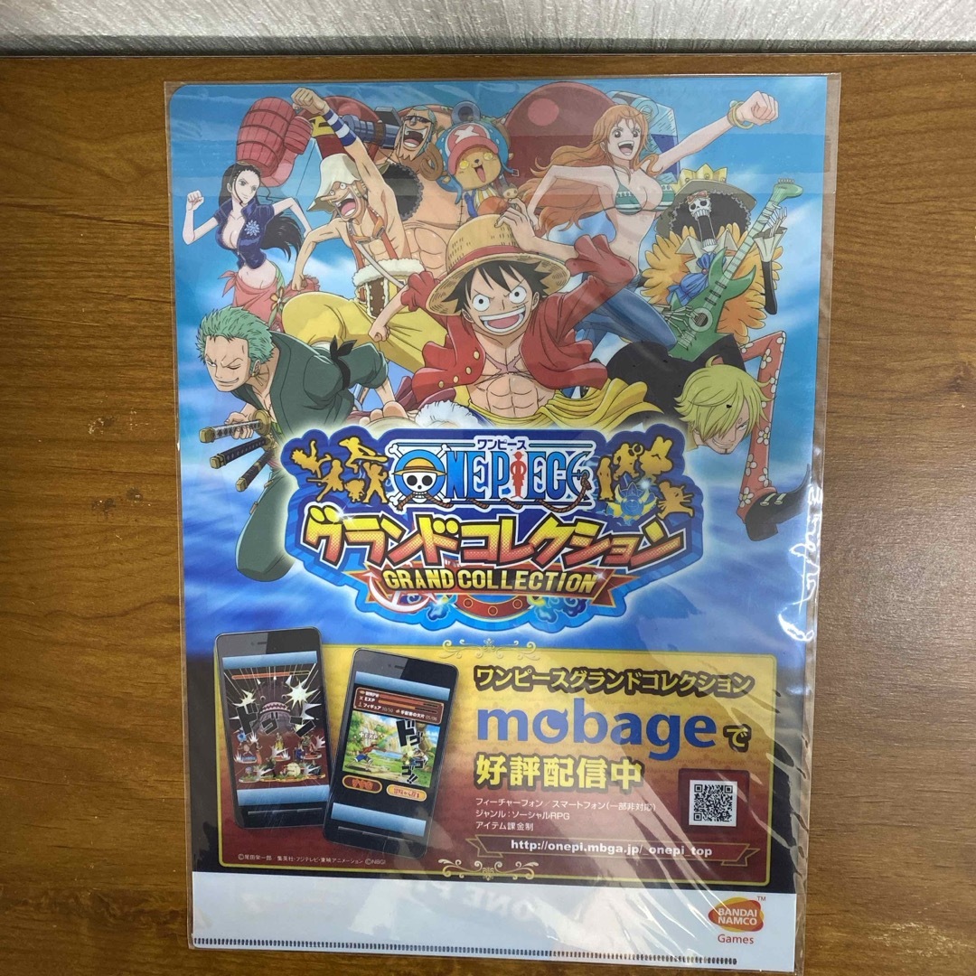 ONE PIECE(ワンピース)のONE PIECE クリアファイル エンタメ/ホビーのアニメグッズ(クリアファイル)の商品写真