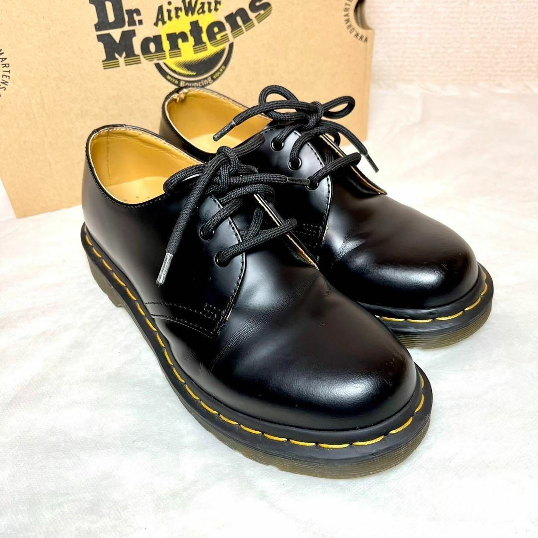 Dr.Martens(ドクターマーチン)のDr.Martens 3ホールブーツ　11837 ブラック　UK4 レディースの靴/シューズ(ローファー/革靴)の商品写真