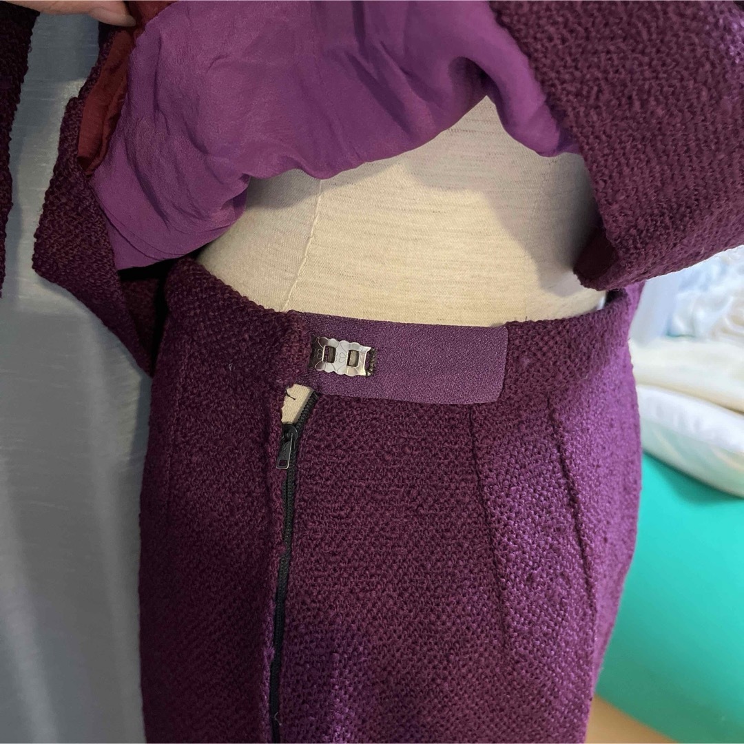 レディース　スーツ　スカート　上下セット　紫 レディースのフォーマル/ドレス(スーツ)の商品写真