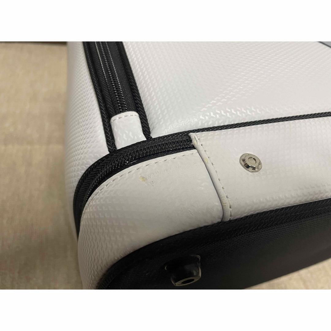 TaylorMade(テーラーメイド)の値下げしました❗️美品！テーラーメードゴルフボストンバック スポーツ/アウトドアのゴルフ(バッグ)の商品写真