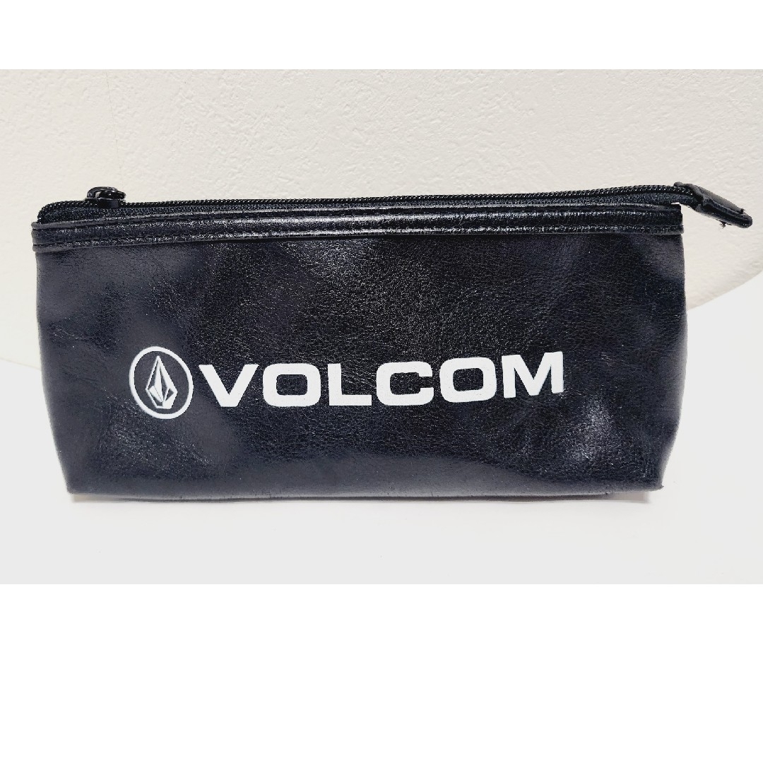 volcom(ボルコム)のVOLCOM　ボルコム　ポーチ　マルチポーチ　ペンケース スポーツ/アウトドアのスポーツ/アウトドア その他(その他)の商品写真