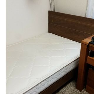 France　Bed(シングルベッド)