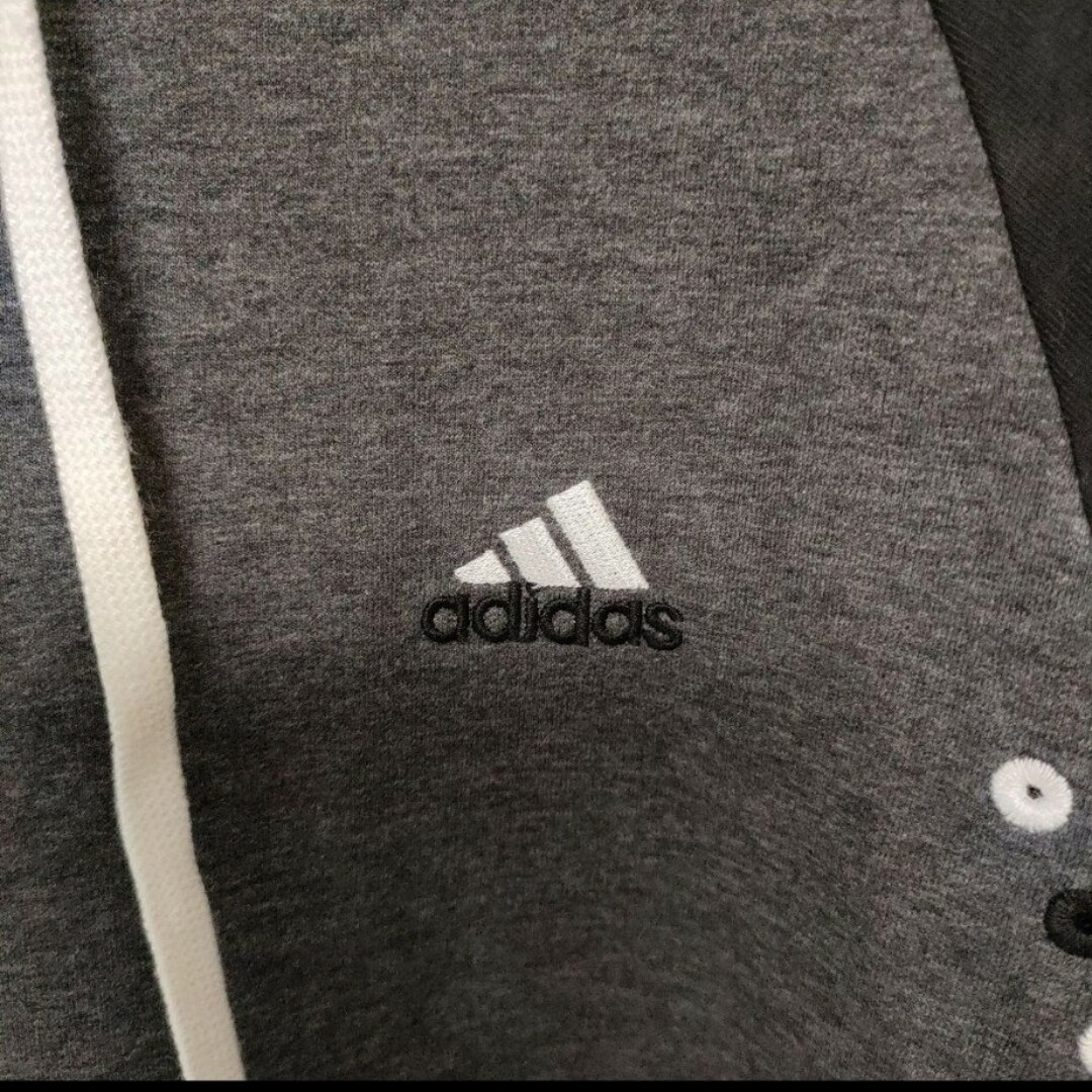 adidas(アディダス)のアディダス　パーカー　レディースМサイズ レディースのトップス(パーカー)の商品写真