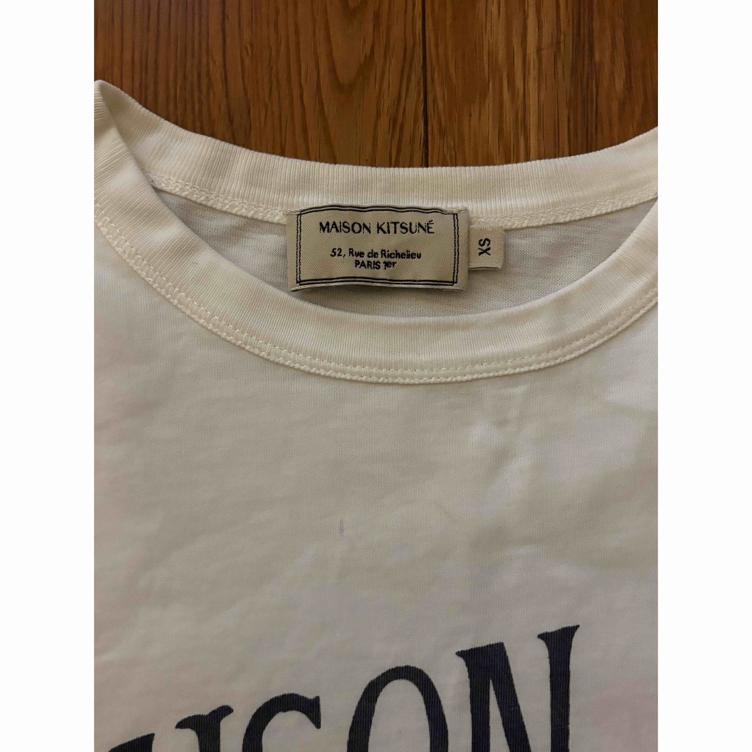 MAISON KITSUNE'(メゾンキツネ)のMAISONKITSUNE メゾンキツネ　Tシャツ　XS レディースのトップス(Tシャツ(半袖/袖なし))の商品写真