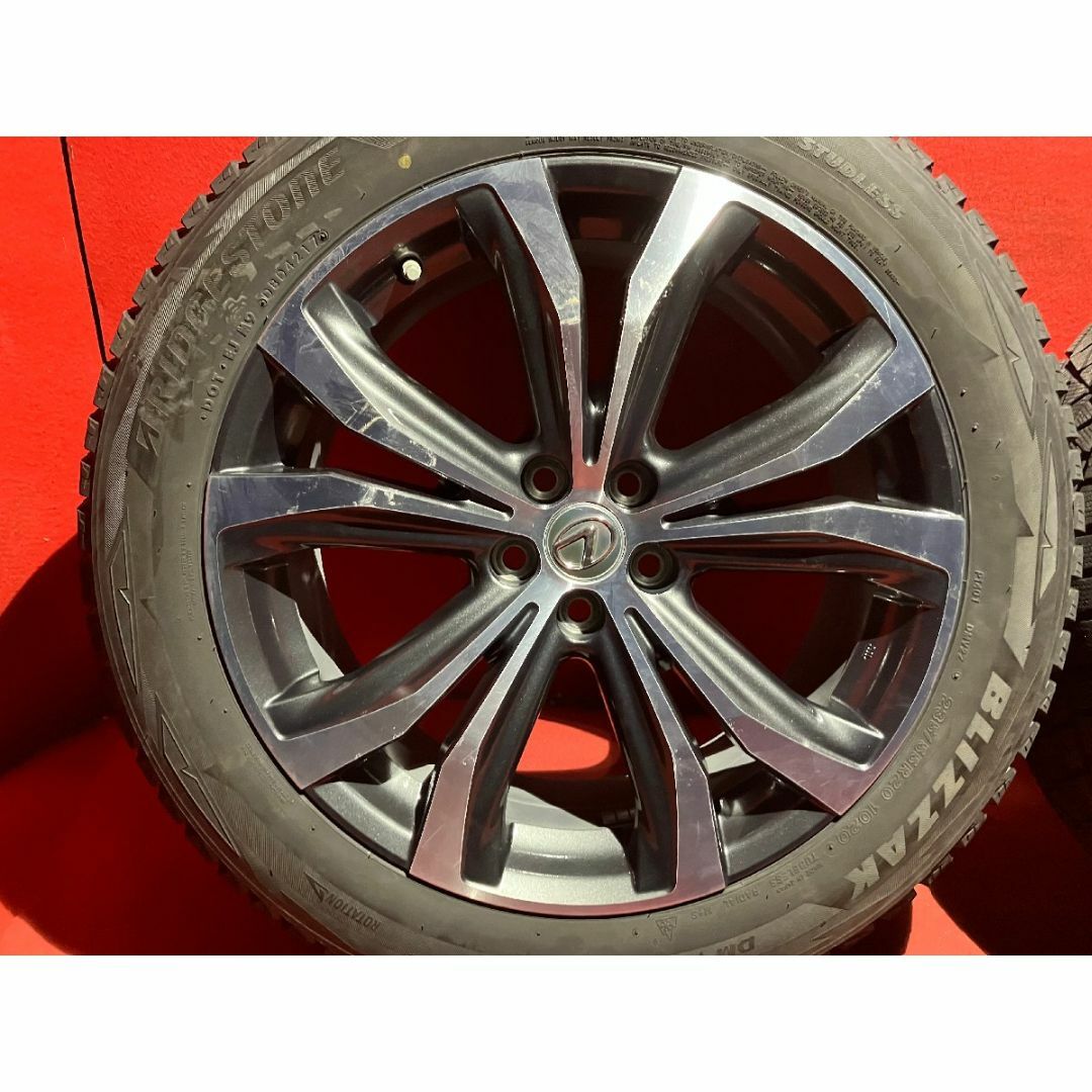 中古スタッドレスタイヤホイールセット 【235/55R20 BRIDGESTONE DM-V2】[レクサス RX純正] 4本SET 自動車/バイクの自動車(タイヤ・ホイールセット)の商品写真