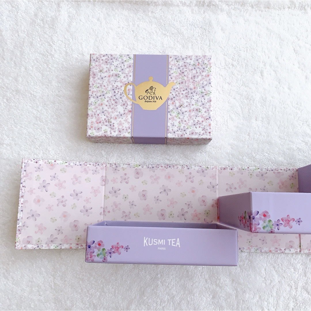 GODIVA - GODIVA 空箱 3段ケース1個 指輪やネックレス ピアス GODIVA - GODIVA 空箱 3段ケース1個 指輪やネックレス ピアス