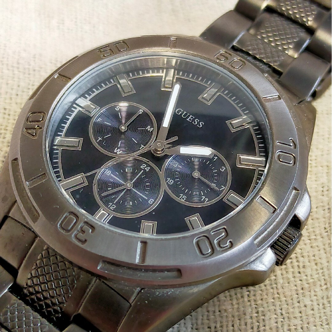 GUESS(ゲス)のGUESS メンズ腕時計 クォーツ W16555G1 電池交換済 メンズの時計(腕時計(アナログ))の商品写真