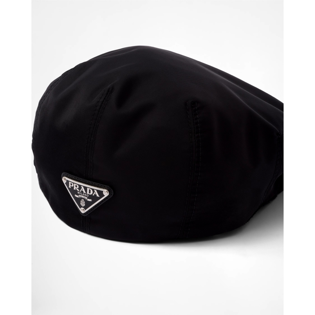 PRADA(プラダ)のPRADA プラダ Re-Nylon ハット ベレー帽 ハンチング帽 帽子  メンズの帽子(ハンチング/ベレー帽)の商品写真