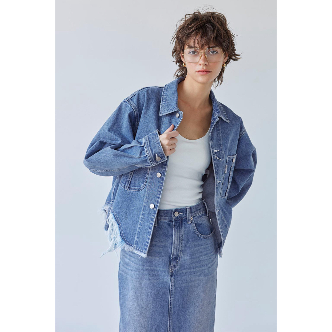 ALEXIA STAM(アリシアスタン)のALEXIA STAM Fringe Hem Denim Jacket Blue レディースのジャケット/アウター(Gジャン/デニムジャケット)の商品写真