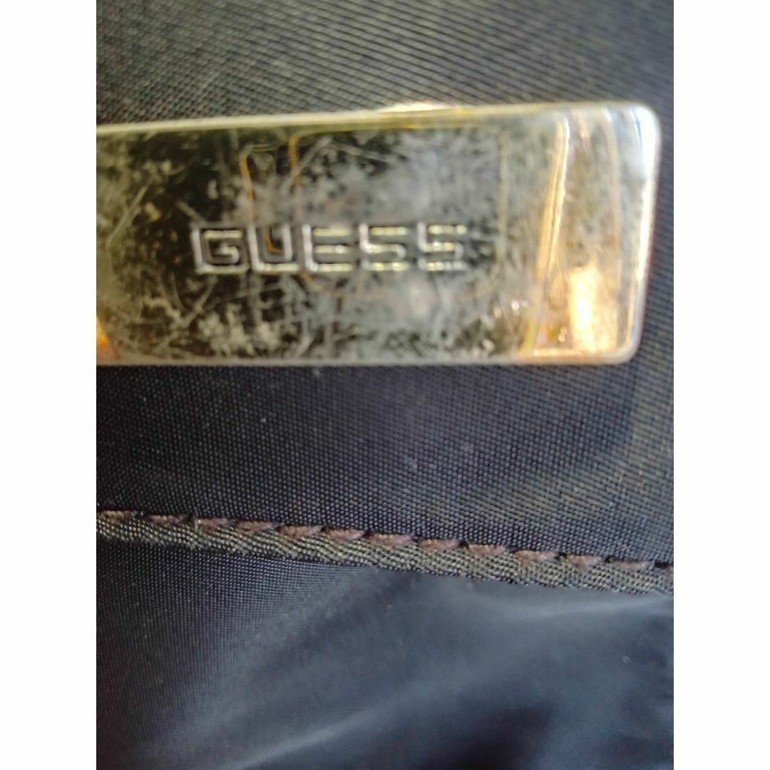 GUESS(ゲス)のGUESSショルダーバッグ レディースのバッグ(ショルダーバッグ)の商品写真