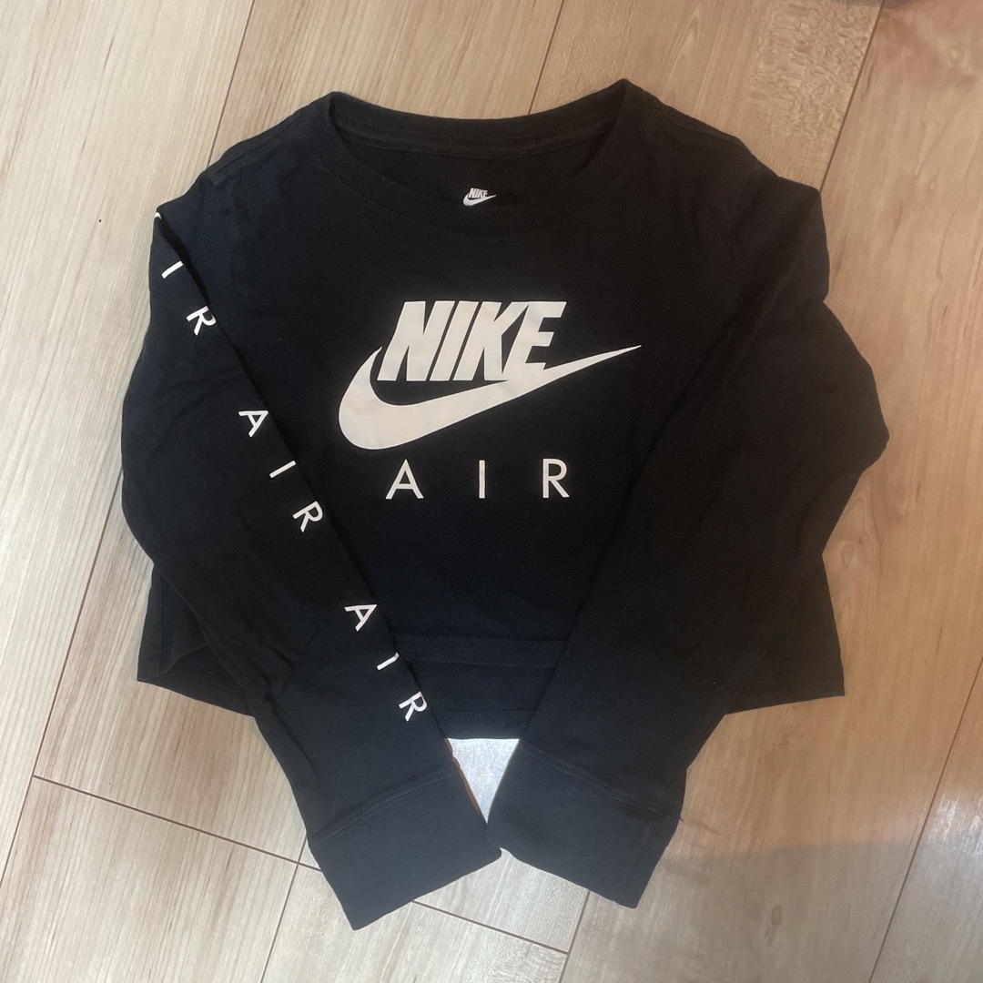 NIKE(ナイキ)のとりとん様　　NIKE 長袖 Tシャツ　xs キッズ/ベビー/マタニティのキッズ服女の子用(90cm~)(Tシャツ/カットソー)の商品写真