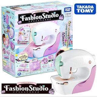 Takara Tomy - タカラトミー リアルミシン ファッションスタジオ