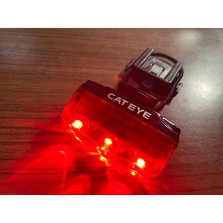 キャットアイ(CATEYE)のCateye 充電式コンパクトテールライト Rapid Micro(パーツ)