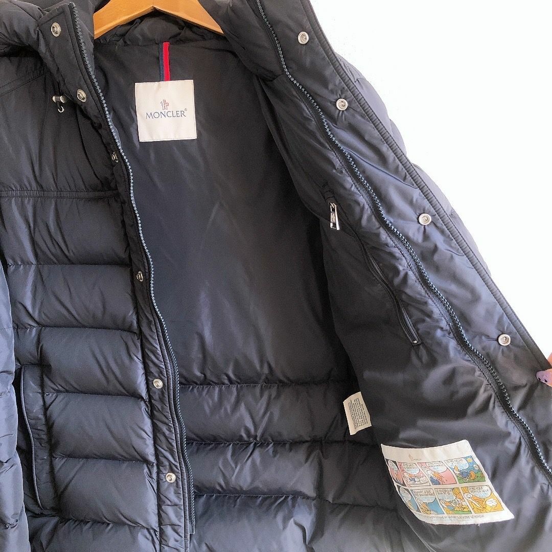 MONCLER(モンクレール)のMONCLER♡PREVOT♡ネイビー2♡モンクレール♡プレボ♡ダウンジャケット メンズのジャケット/アウター(ダウンジャケット)の商品写真