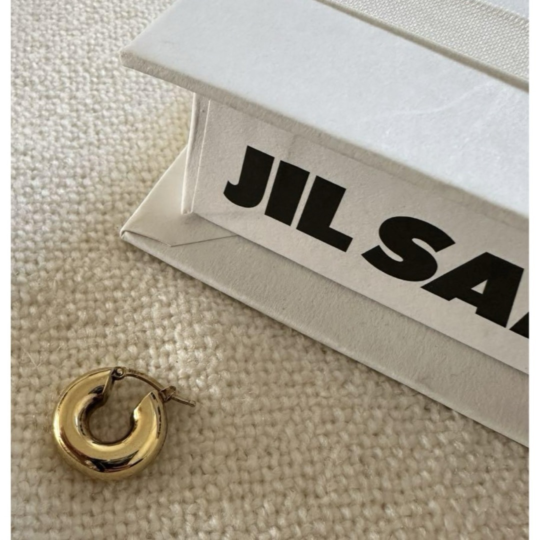 Jil Sander(ジルサンダー)のジルサンダー★スープピアス　ゴールド　Jil Sander 片耳 レディースのアクセサリー(ピアス)の商品写真