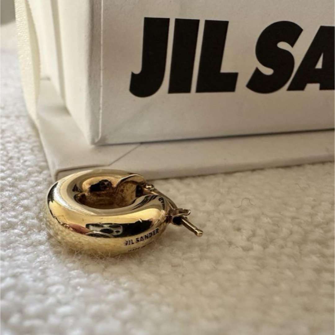 Jil Sander(ジルサンダー)のジルサンダー★スープピアス　ゴールド　Jil Sander 片耳 レディースのアクセサリー(ピアス)の商品写真