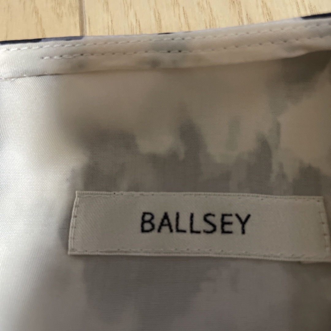Ballsey(ボールジィ)のBalladry ブラウス レディースのトップス(シャツ/ブラウス(長袖/七分))の商品写真