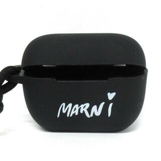 マルニ(Marni)のMARNI(マルニ) 小物入れ美品  AUMI0004A0P5963 黒×白 Air Pods Proケース シリコン(その他)