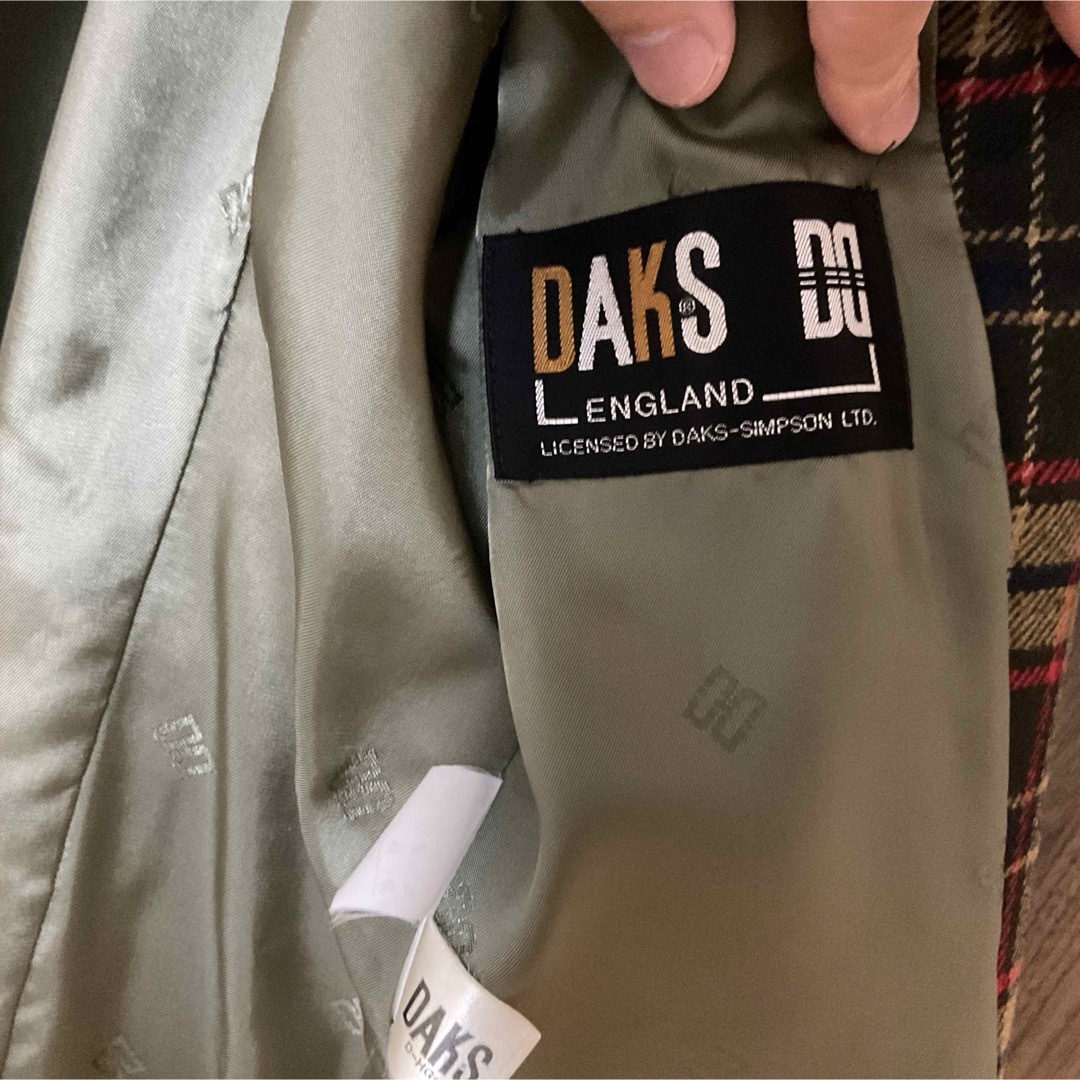 DAKS(ダックス)のダックスの定番、ハウスチェック柄テーラードジャケットです。秋・冬用になります。 レディースのジャケット/アウター(テーラードジャケット)の商品写真