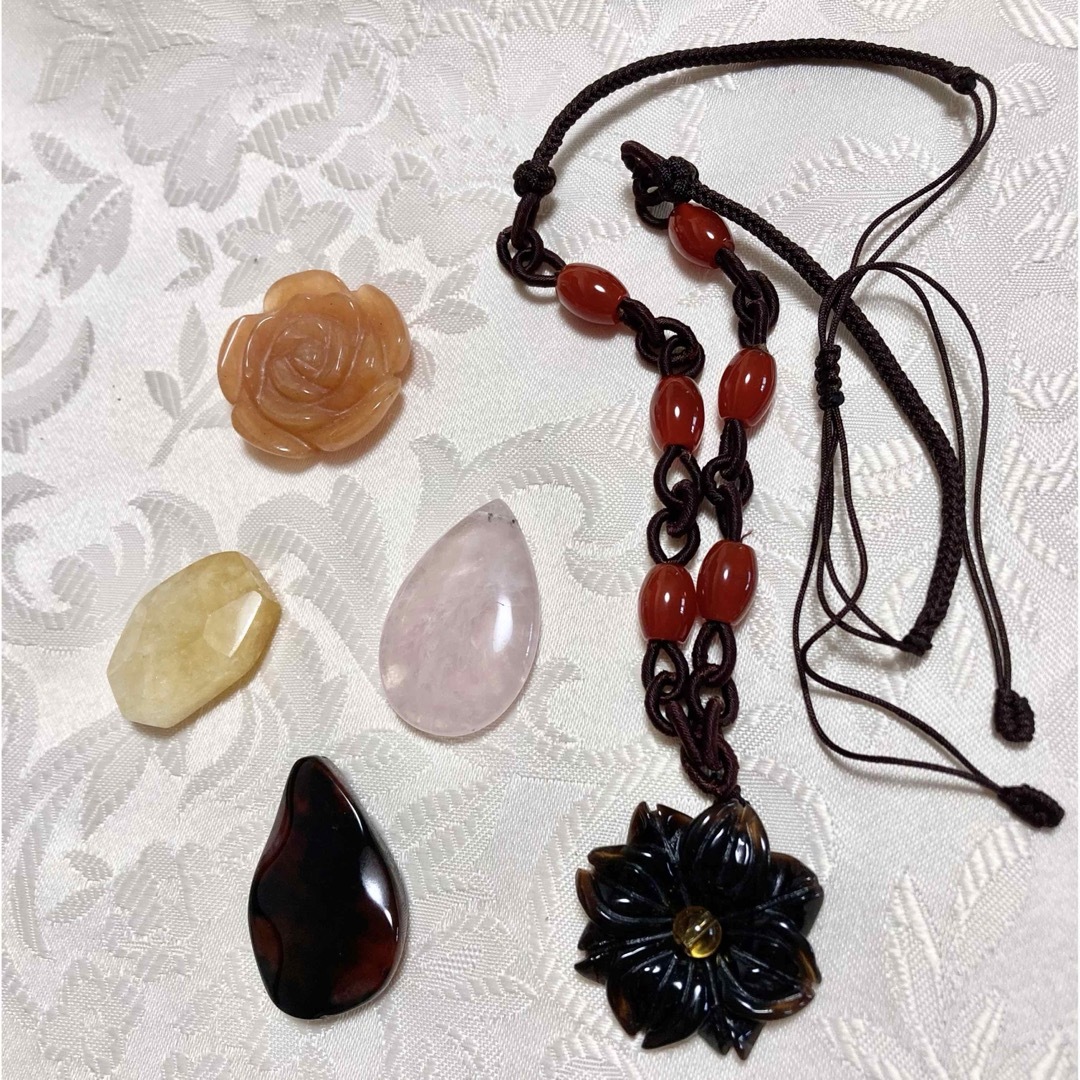 天然石　ネックレス ハンドメイドの素材/材料(各種パーツ)の商品写真