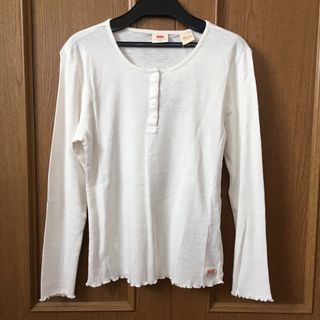 リーバイス(Levi's)のLevi’s DRY GOODS ヘンリーネックシャツ ホワイト(Tシャツ(長袖/七分))