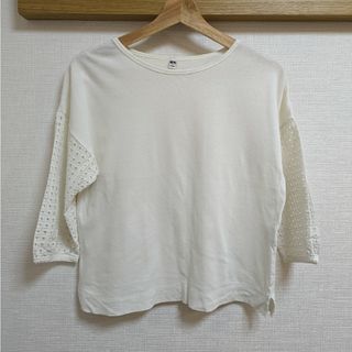 ユニクロ(UNIQLO)のUNIQLO ユニクロ トップス シャツ(Tシャツ(半袖/袖なし))