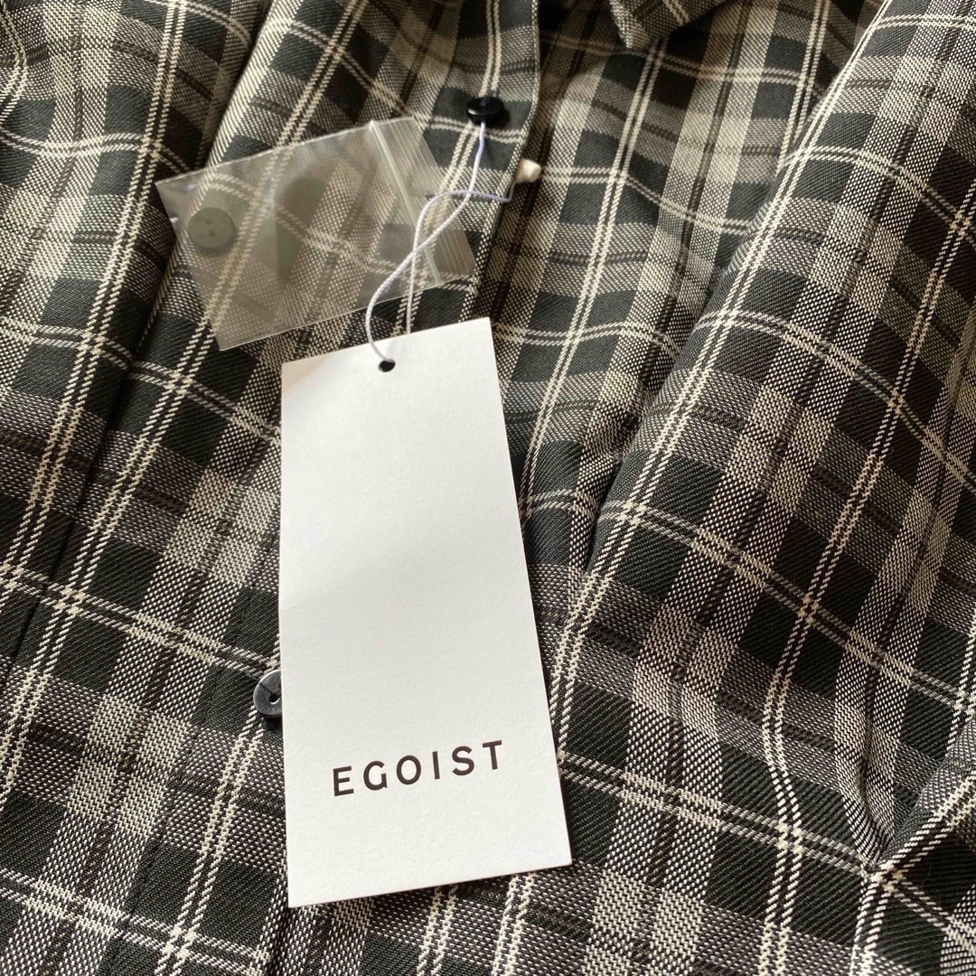 EGOIST(エゴイスト)のEGOIST シャツ　ブラウス　新品タグ付き レディースのトップス(シャツ/ブラウス(長袖/七分))の商品写真