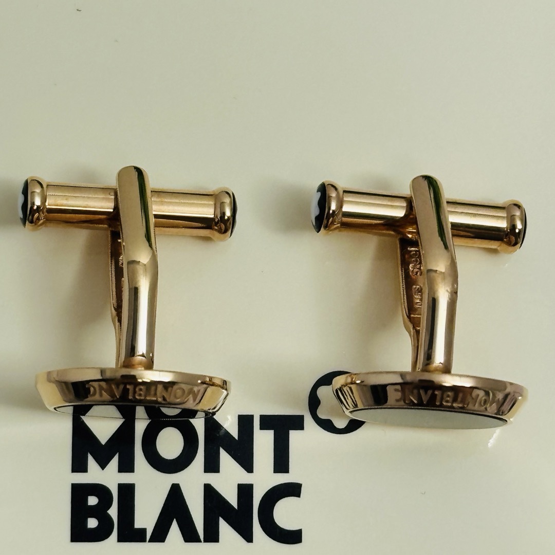 MONTBLANC(モンブラン)のモンブラン　マイスターシュテック　カフリンクス　カフス　オニキス　ゴールド メンズのファッション小物(カフリンクス)の商品写真