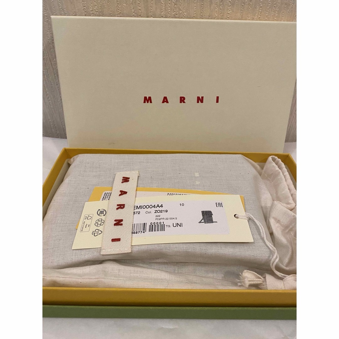 Marni(マルニ)のマルニ MARNI フォンケース PVC ネックポーチ　ブルー　グリーン レディースのバッグ(ショルダーバッグ)の商品写真