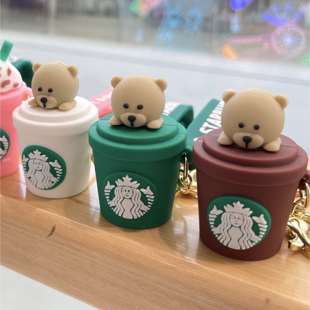 Starbucks(スターバックス)の新品 スターバックス スタバ ID カード ケースベアリスタ ベア キーホルダー レディースのファッション小物(名刺入れ/定期入れ)の商品写真