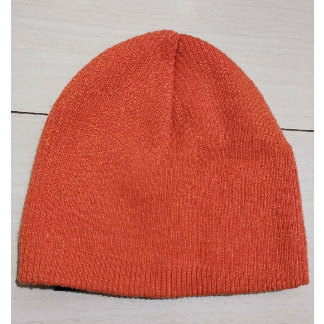 H&M(エイチアンドエム)の新品　エイチアンドエム　ニット帽　ベビー　50 51　オレンジ　男の子　ボーイズ キッズ/ベビー/マタニティのこども用ファッション小物(帽子)の商品写真
