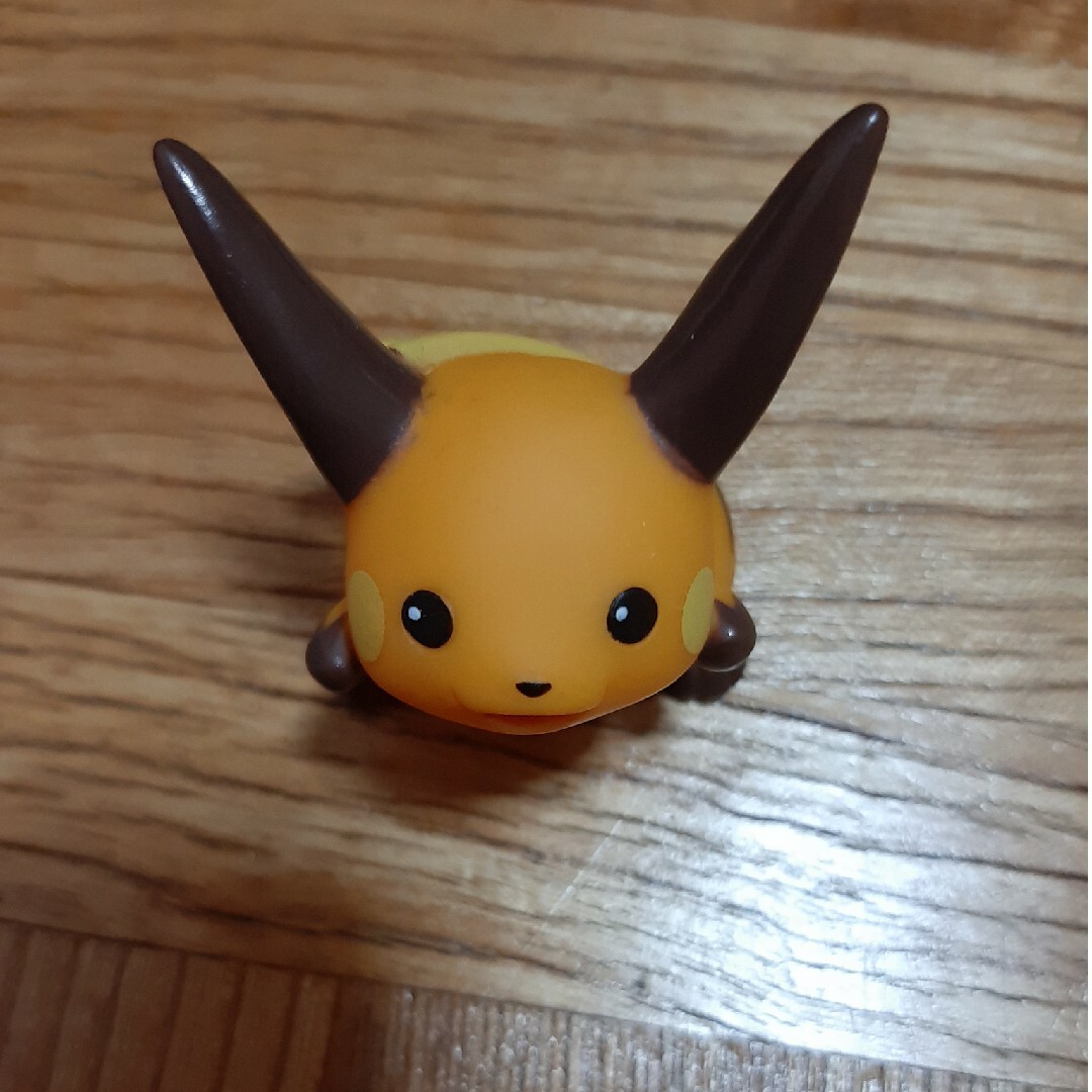 ポケモン(ポケモン)のライチュウ ソフビ エンタメ/ホビーのおもちゃ/ぬいぐるみ(キャラクターグッズ)の商品写真