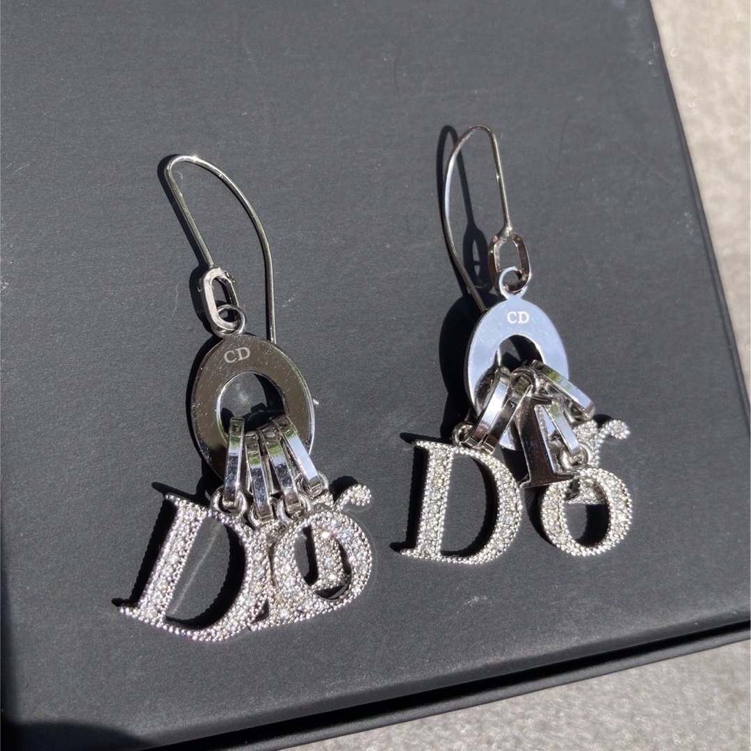 Dior(ディオール)のDior シルバーピアス レディースのアクセサリー(ピアス)の商品写真