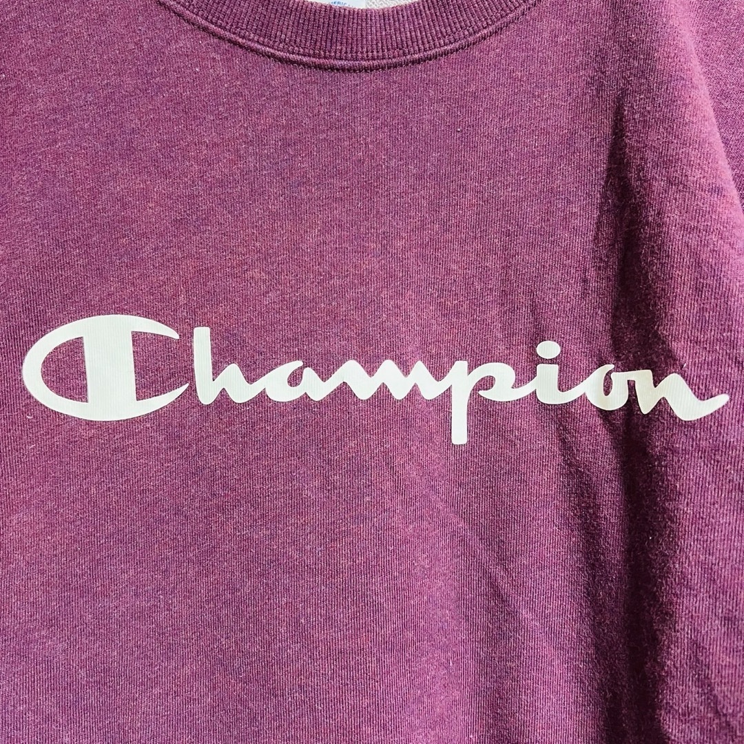 Champion(チャンピオン)のチャンピオン　スウェット　プリントロゴ　マルーン　サイズL  古着系 レディースのトップス(トレーナー/スウェット)の商品写真