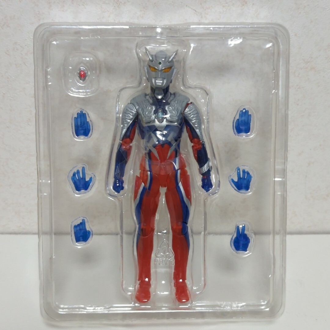 BANDAI(バンダイ)のS.H.Figuarts ウルトラマンゼロ Clear Color Ver. エンタメ/ホビーのフィギュア(特撮)の商品写真