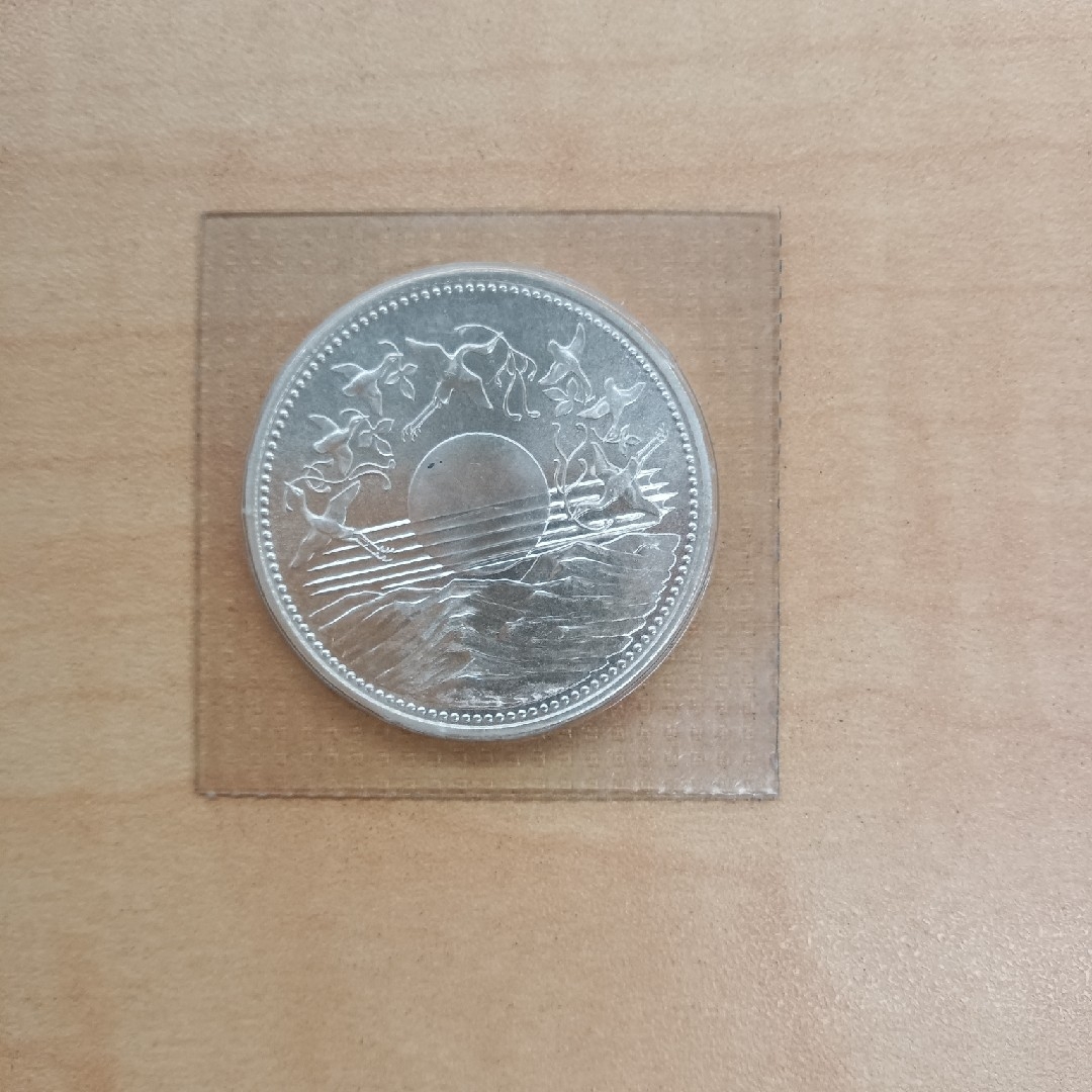 4Y　10000円銀貨　御在位60年　1万円銀貨 エンタメ/ホビーのコレクション(その他)の商品写真