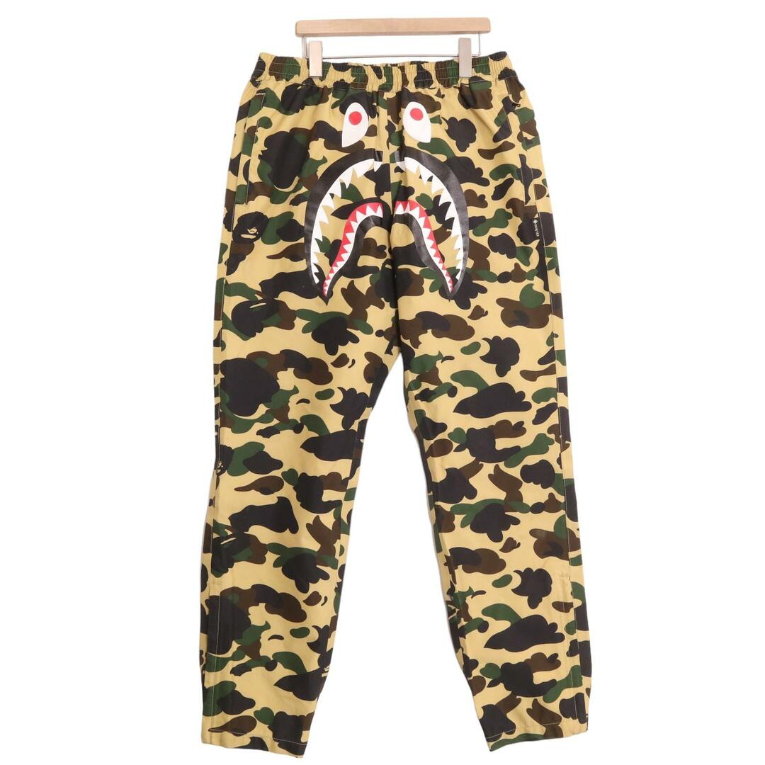 A BATHING APE(アベイシングエイプ)のアベイシングエイプ 001PTG201002X 1ST CAMO GORE-TEX SHARK PANT L メンズのパンツ(その他)の商品写真